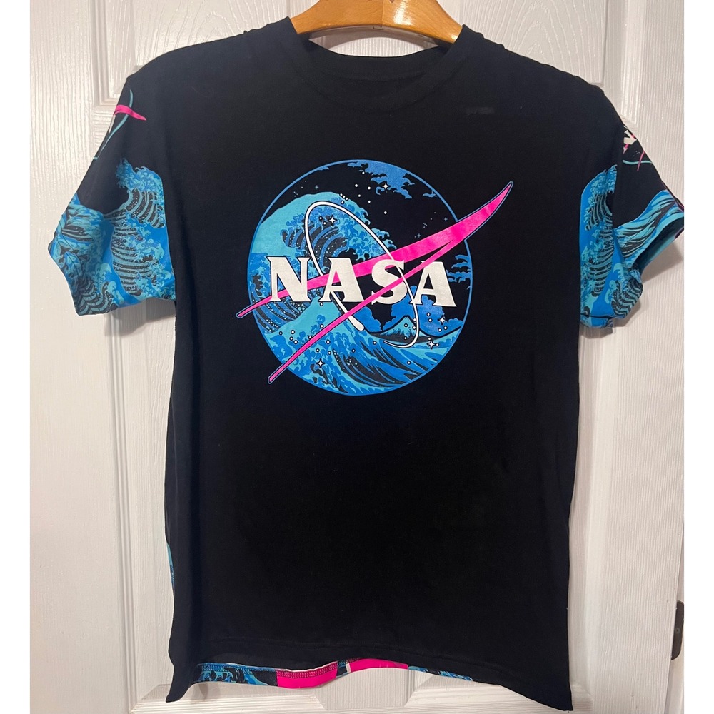 NASA Great Wave Space‎ Shuttle Graphic T-Shirt Mens Large Black Neon Kanji Peru